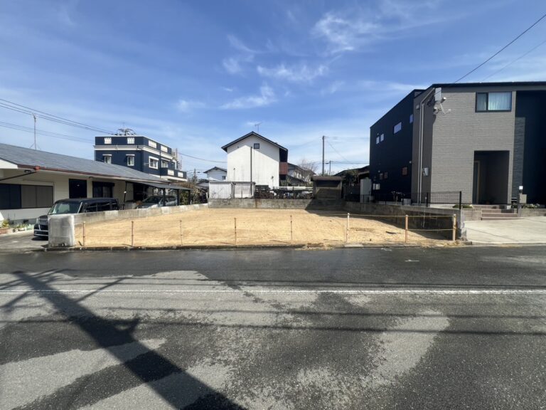 【筑紫野市むさしヶ丘】解体工事完工レポート！青空に映える、美しく広々とした更地が完成しました✨🚜
