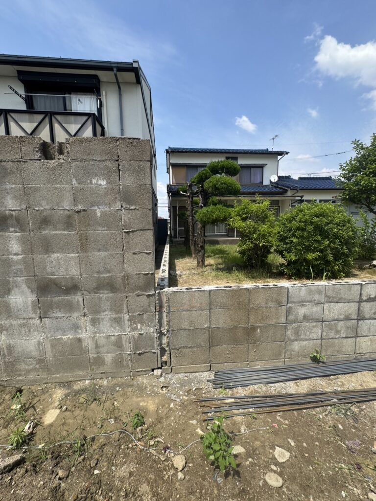 【久留米市大石町】老朽化したブロック塀を部分解体！倒壊の不安を解消し、安全な暮らしへ｜着工前→完工レポート🏠✨