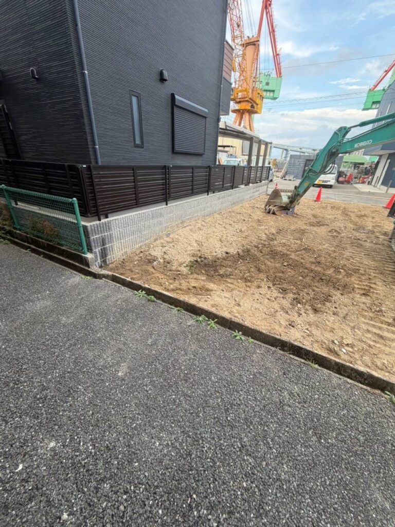 【福岡市中央区】港の木造2階建て、解体工事が完了しました｜港のクレーンが見える更地へ🌱